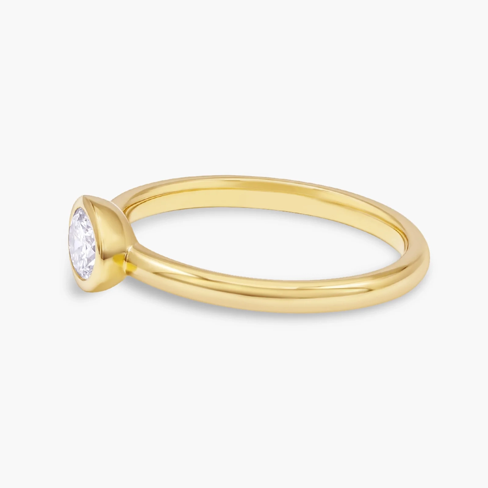 14K Gold Solo Lab Oval Diamond Bezel set Ring - 0.50 ct thumbnail 3